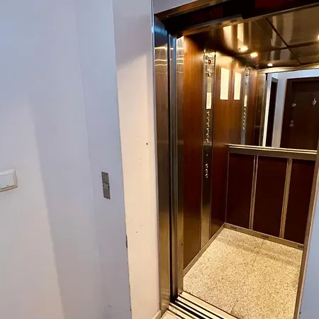 Apartment Roza *