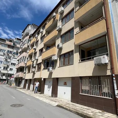 Roza Apartman